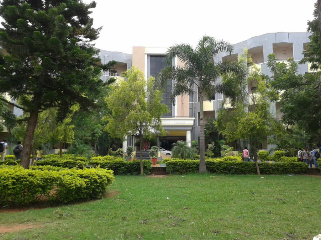 MRDU academic building and campus grounds